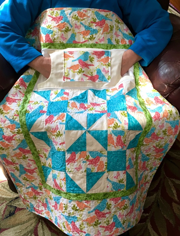 Mother's Day Lovie Lap Quilt with Pockets from http://www.HomeSewnByCarolyn.com