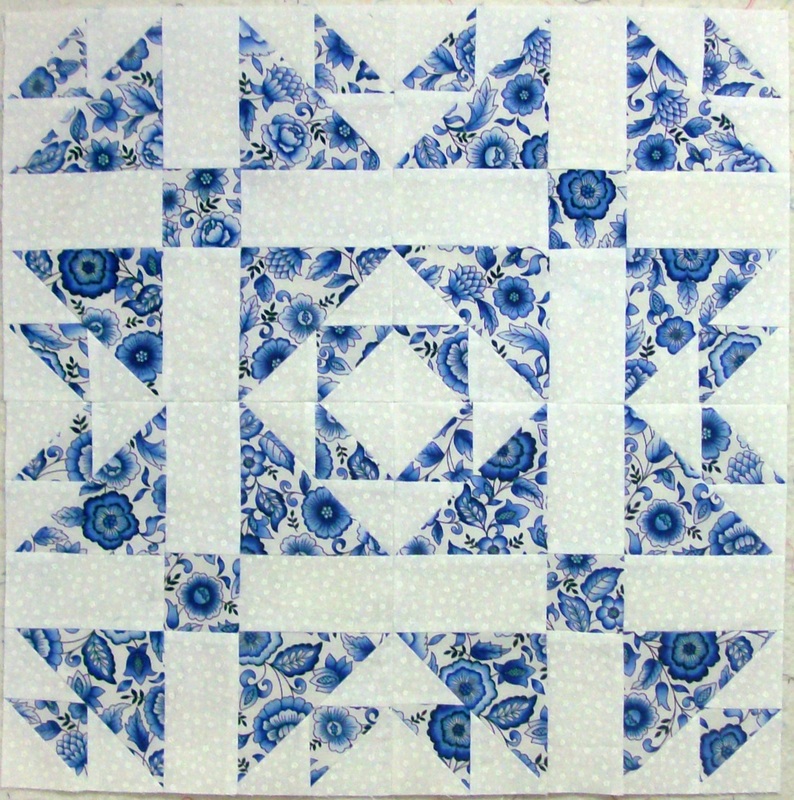 Quilting Blog about a beautful blue and white quilt from Homesewn by Carolyn.
