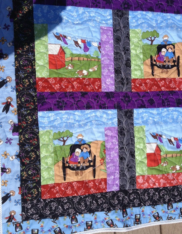 Amish Living quilt from http://www.homesewnbycarolyn.com
