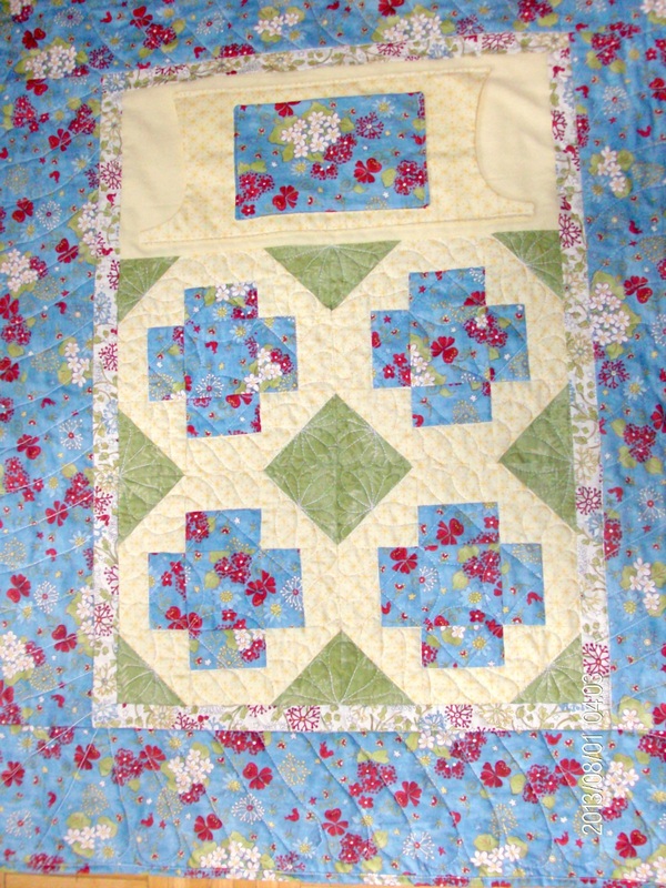 The Greek Cross quilt block used for the 