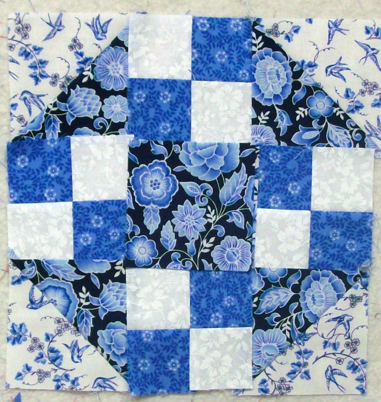 Quilting blog from Homesewn by Carolyn talking about her favorite quilt book, 