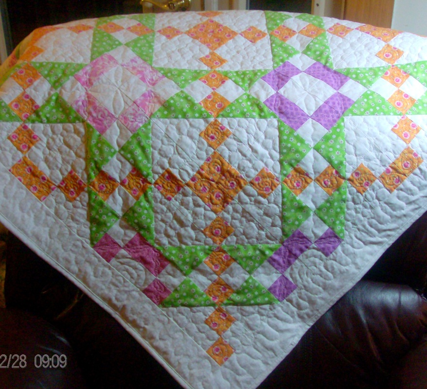 A quilt blog from Homesewn by Carolyn discussing the Underground Railroad quilt block.