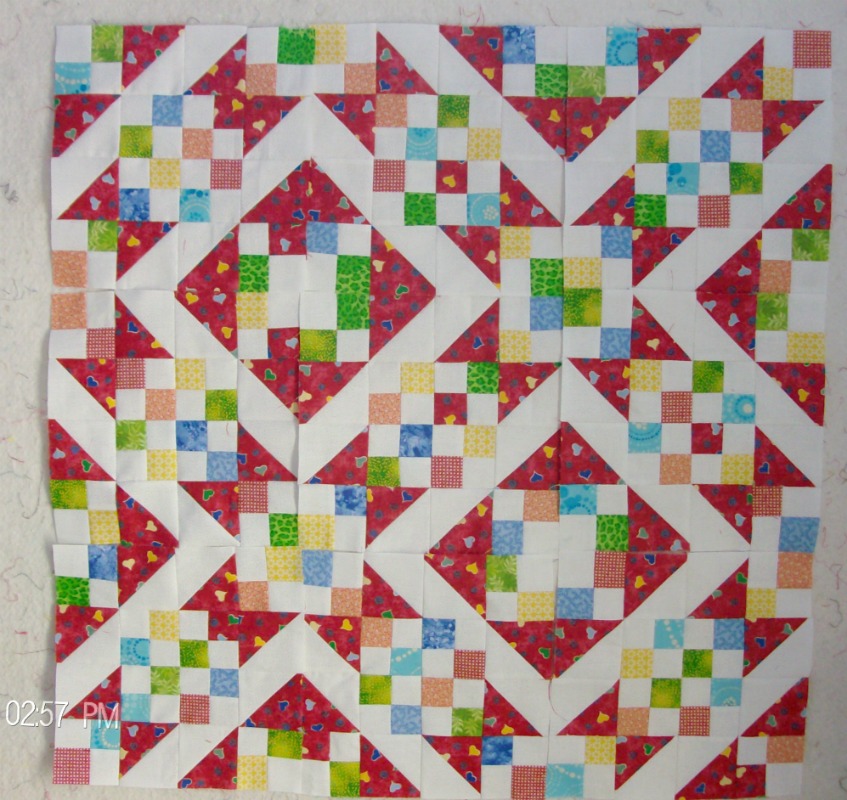 Full design of sunny lanes quilt block made by Homesewn by Carolyn