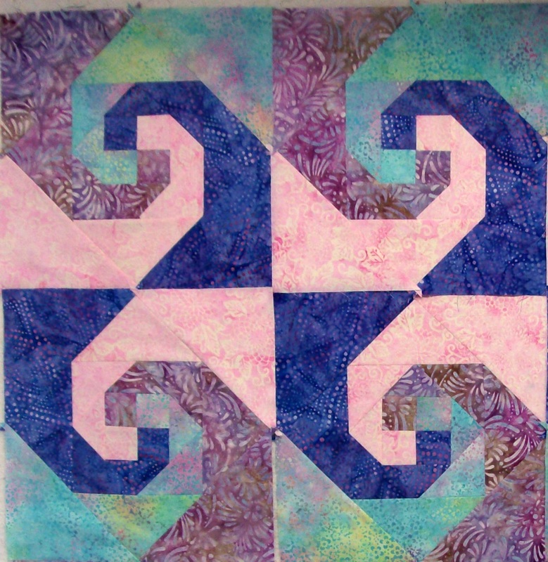 Quilt Blog - There are several variations to the Snail's Trail quilt block.