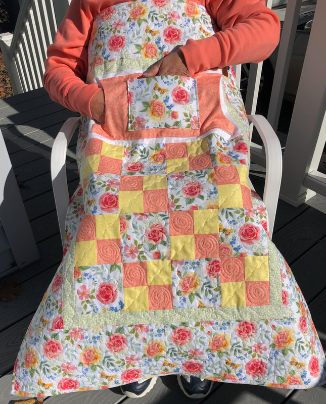 Wheelchair Lap Quilt with Pockets, Rosy Roses