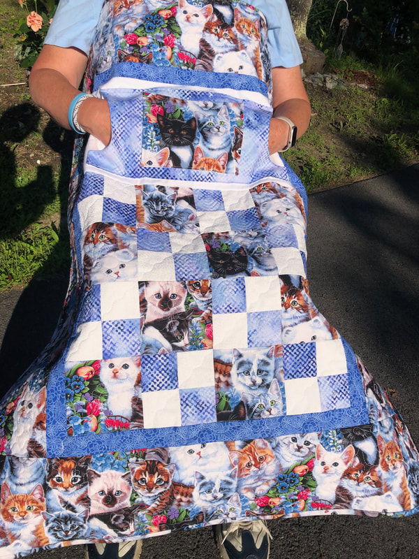 Kitten Lovie Lap Quilt with Pockets, wheelchair lap quilts